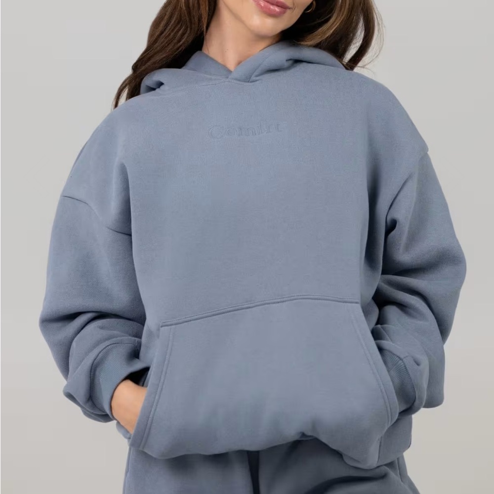 Cozy Oversized Light Blue Hoodie Jacket - comfrt